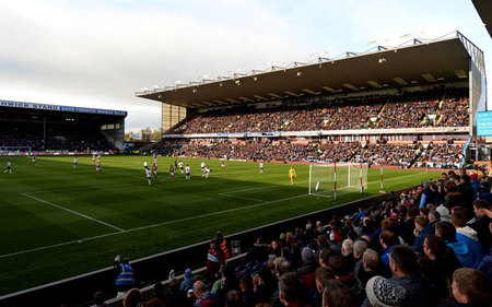 防守反击战 防守反击战